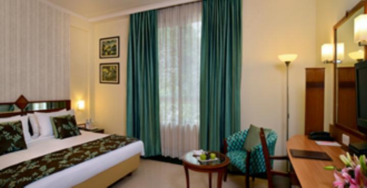J P Cordial Hotell Bangalore Exteriör bild