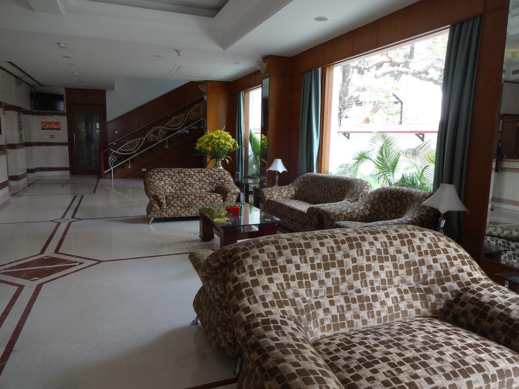 J P Cordial Hotell Bangalore Exteriör bild